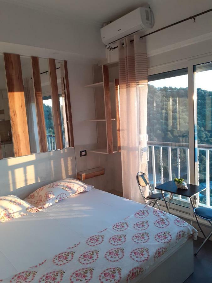 Vila Oliven Vlora Kültér fotó